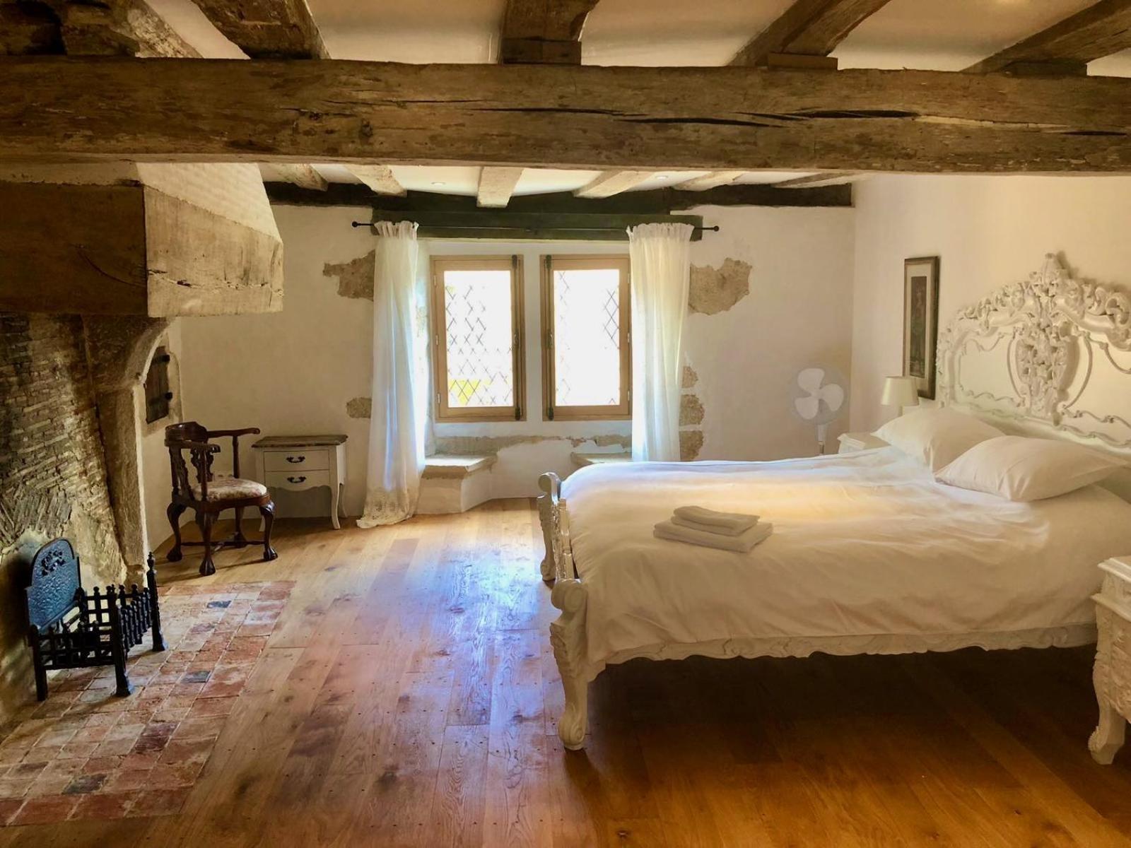 Manoir De La Basse-Cour Bed & Breakfast Asnieres-sur-Vegre Rom bilde